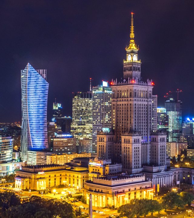 kamil-gliwinski-xcPw1-5OHTk-unsplash